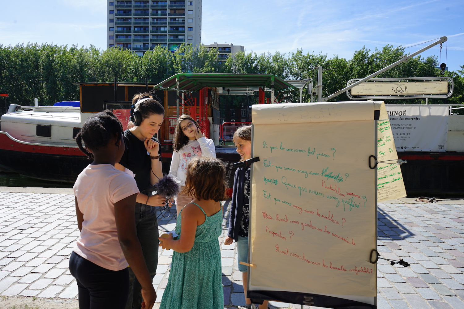 Radio Regard : Ateliers-visites de l\'installation sonore