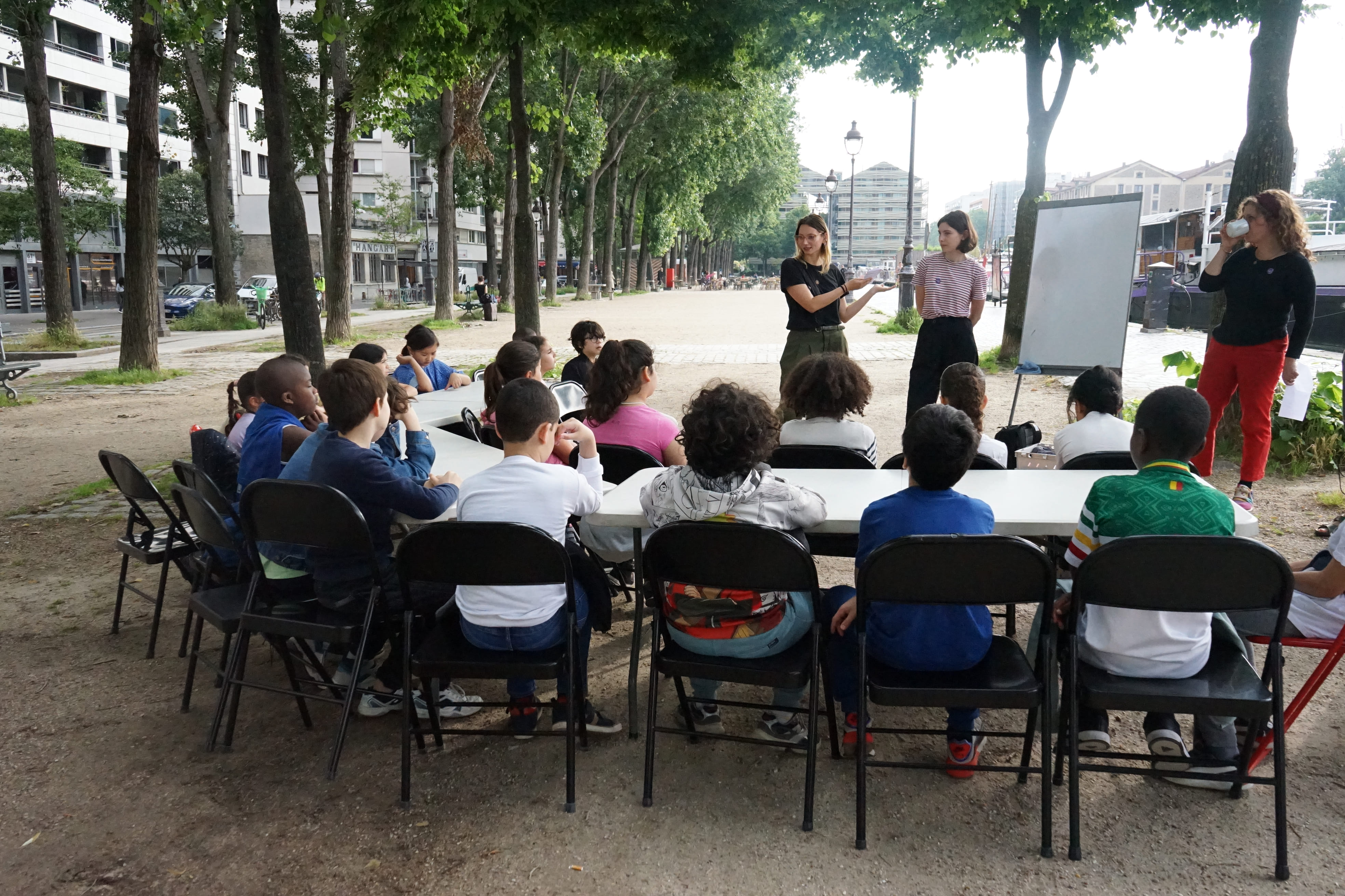 Radio Regard : Ateliers-visites de l\'installation sonore