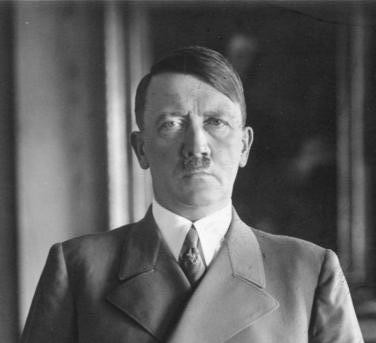 CM2 Ecole Voilquin Vittel - Adolf Hitler - 2022/2023 episode artwork