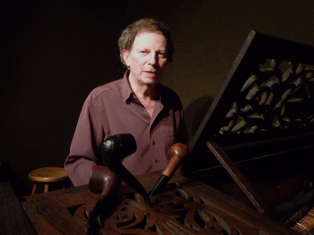 "La pipe entre les dents", de Marc Havet