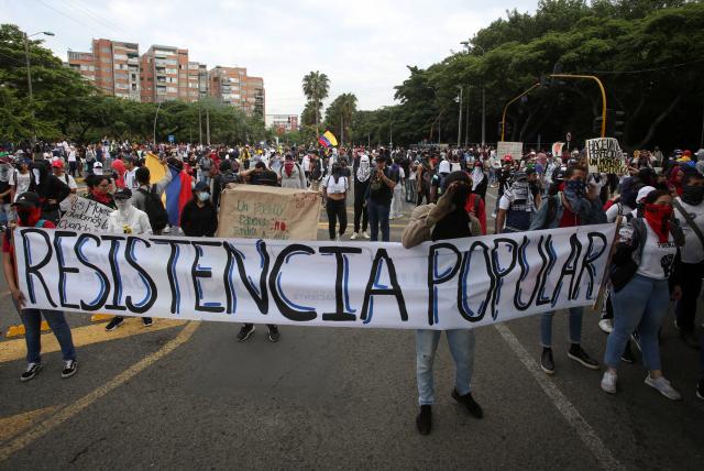 Saison I - EP14 - Tour du Monde des Luttes