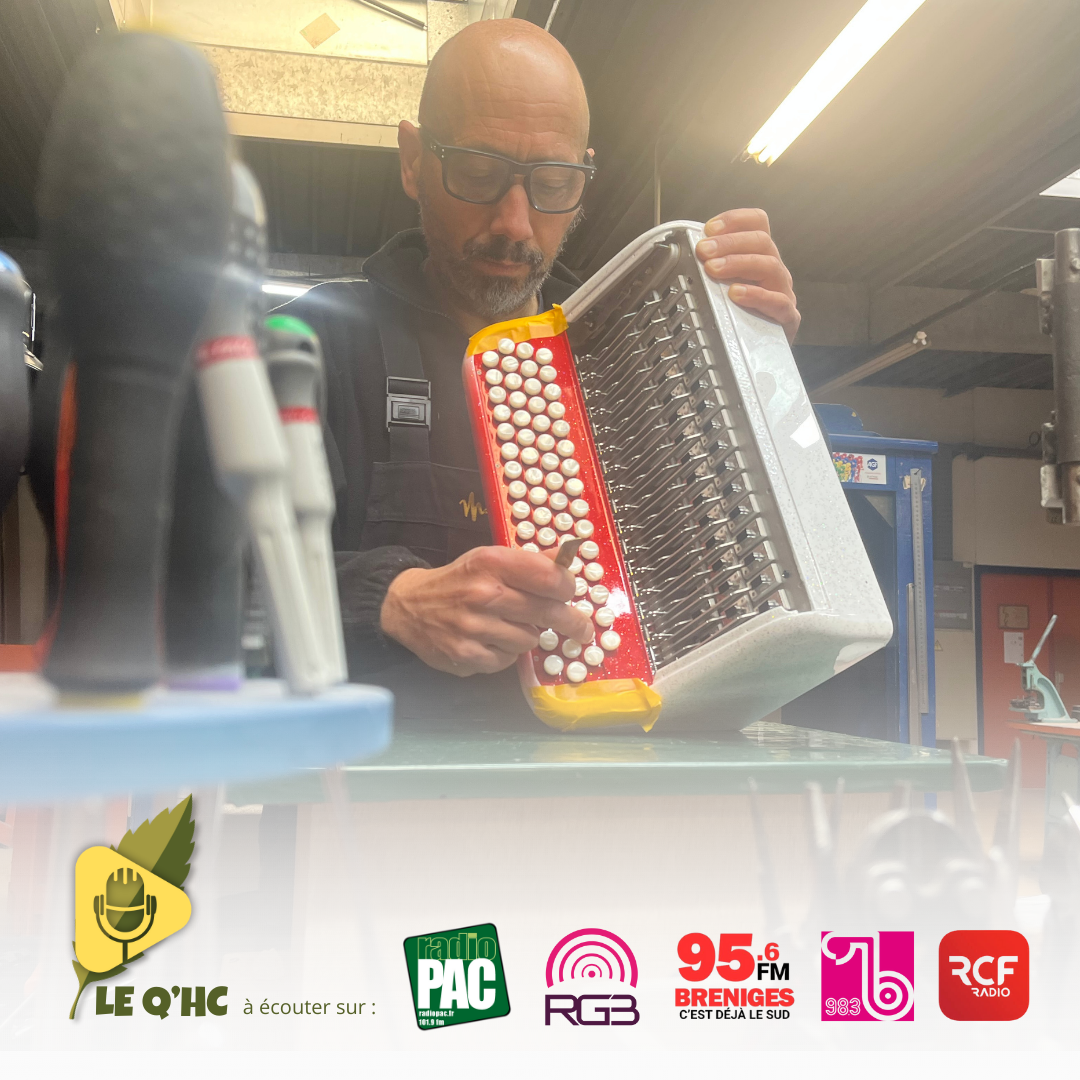 HORS SERIE - Après 5 mois de fermeture, les ateliers de la manufacture d'accordéon Maugein à Tulle rouvrent. episode artwork