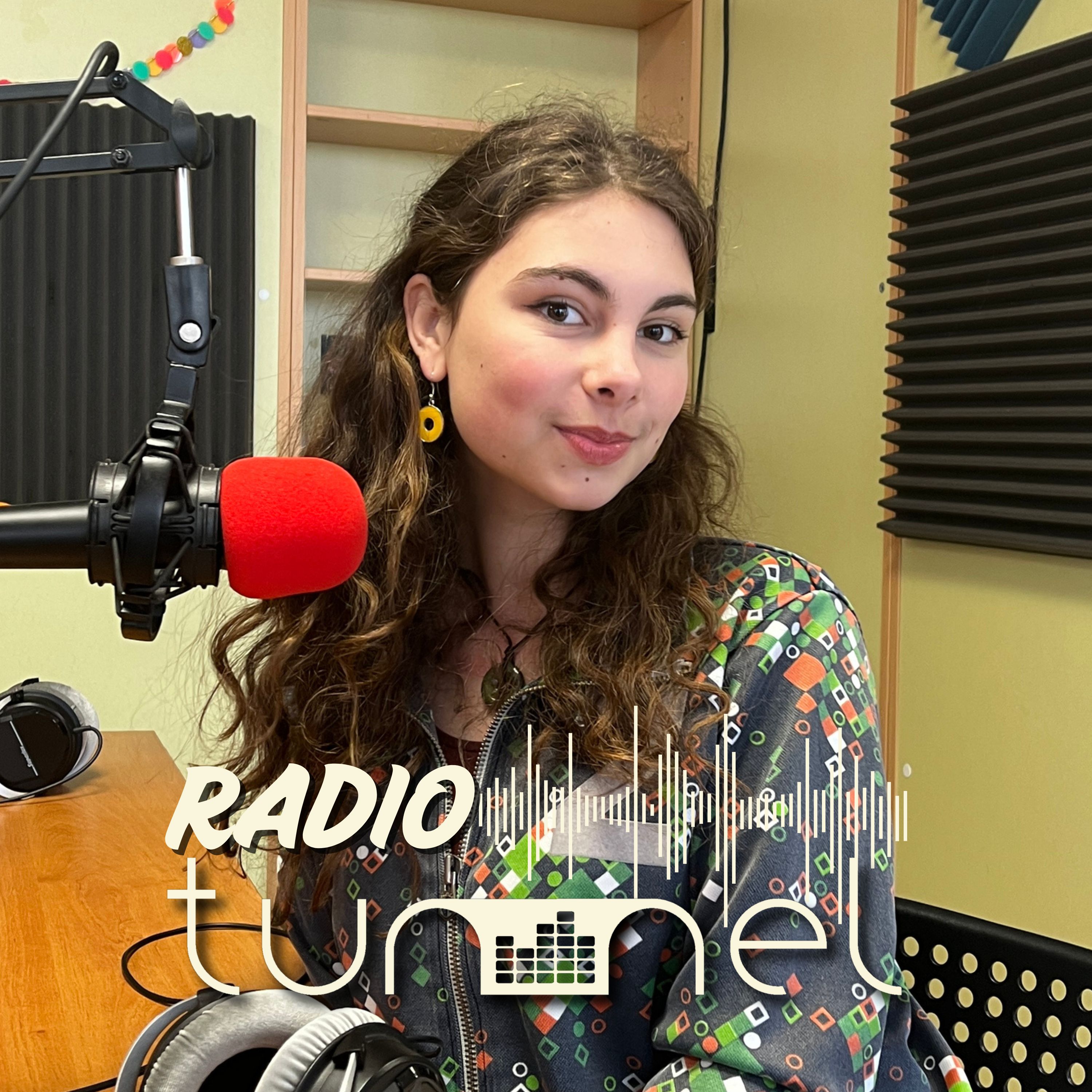 Neylou : entre rap et pop, une voix prometteuse episode artwork
