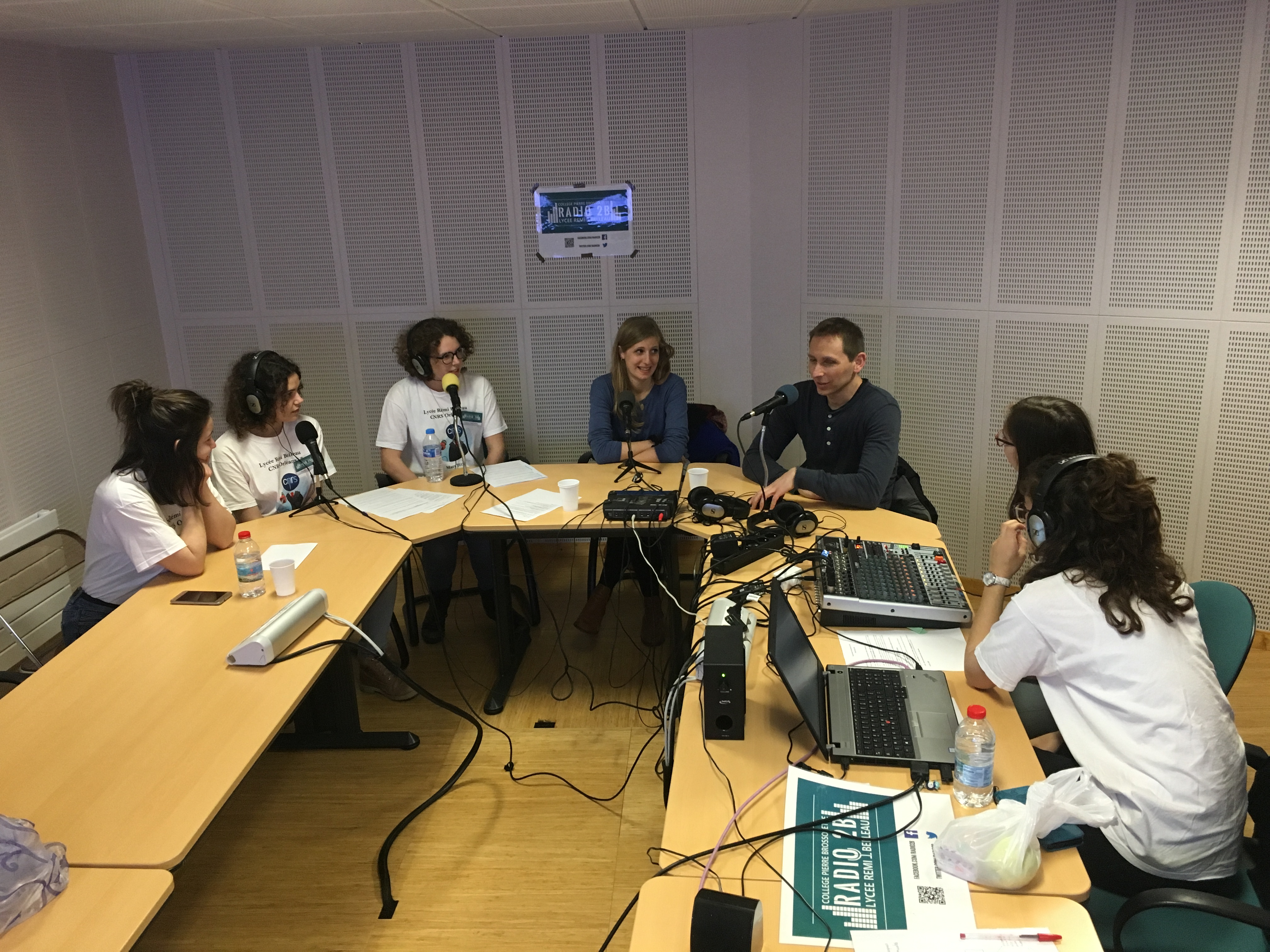 Itw CNRS : LPC2E : M. Berthet et Mme Selliez, spécialistes de l'astrophysique! episode artwork