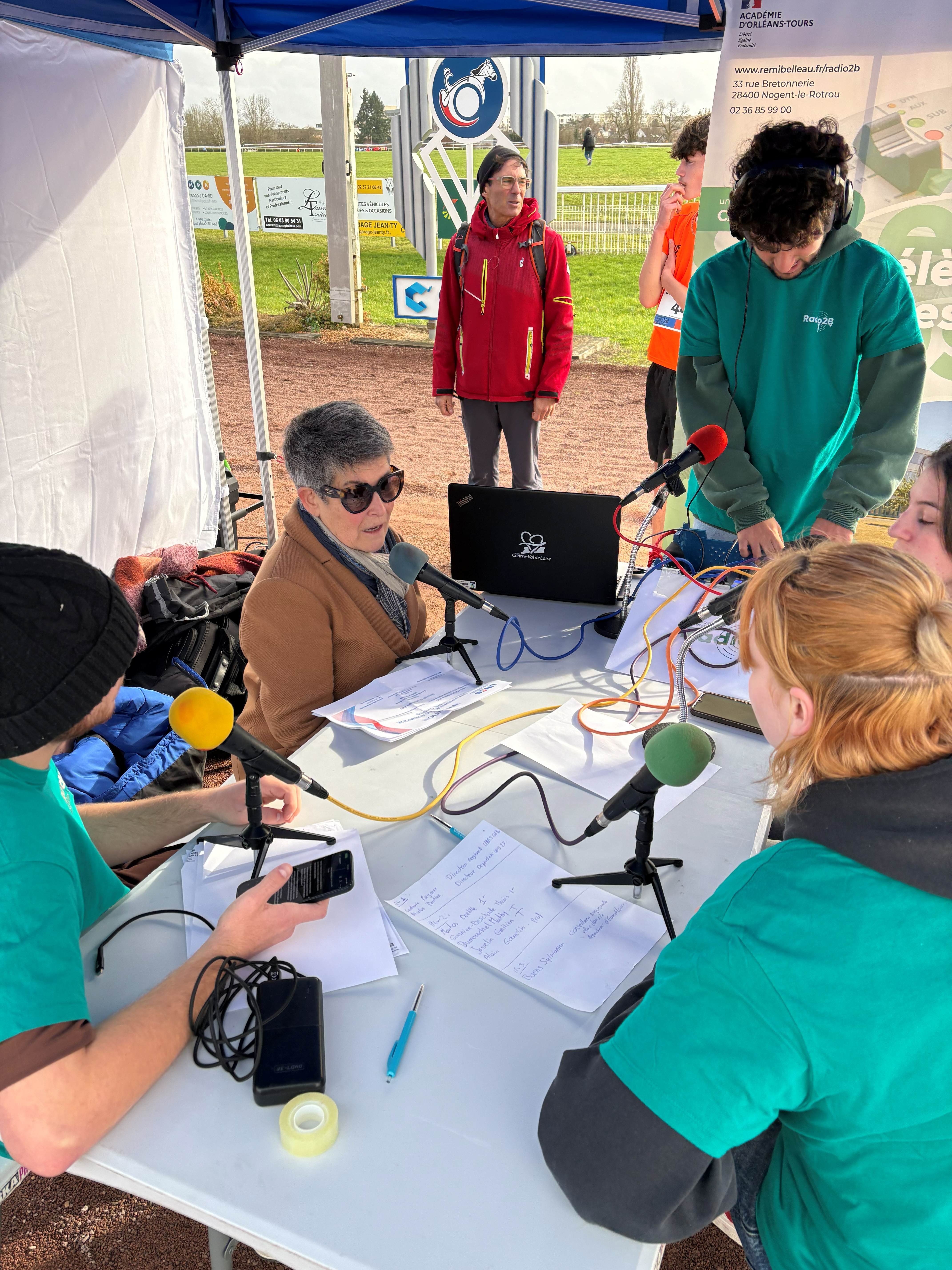 Itw Sylviane Boens, conseillère régionale Centre-Val de Loire, Cross UNSS académique de Chartres episode artwork
