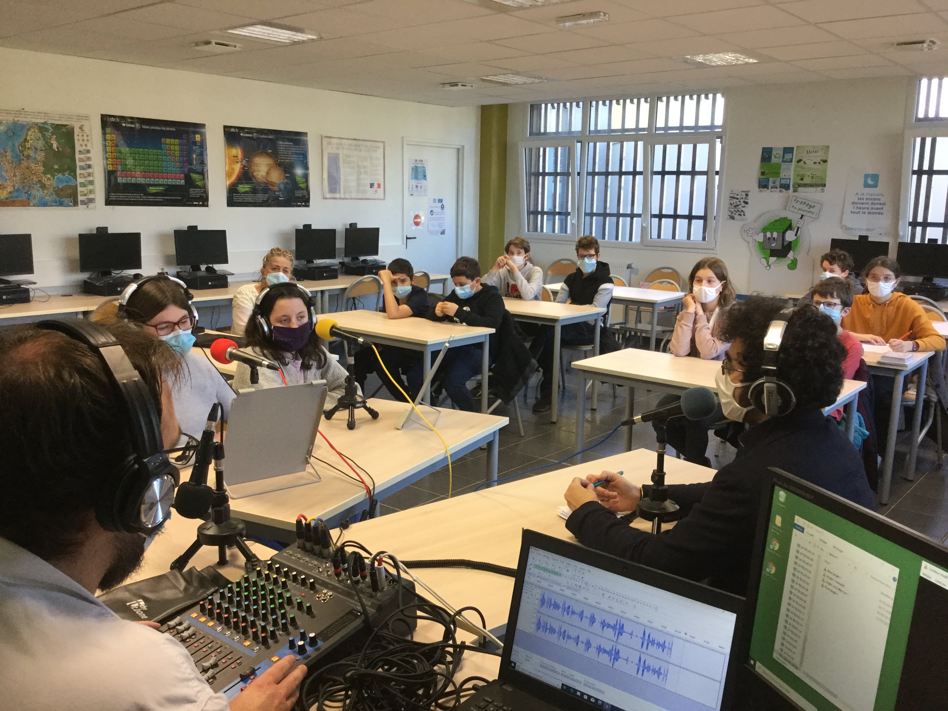 PREVERT-SON RADIO