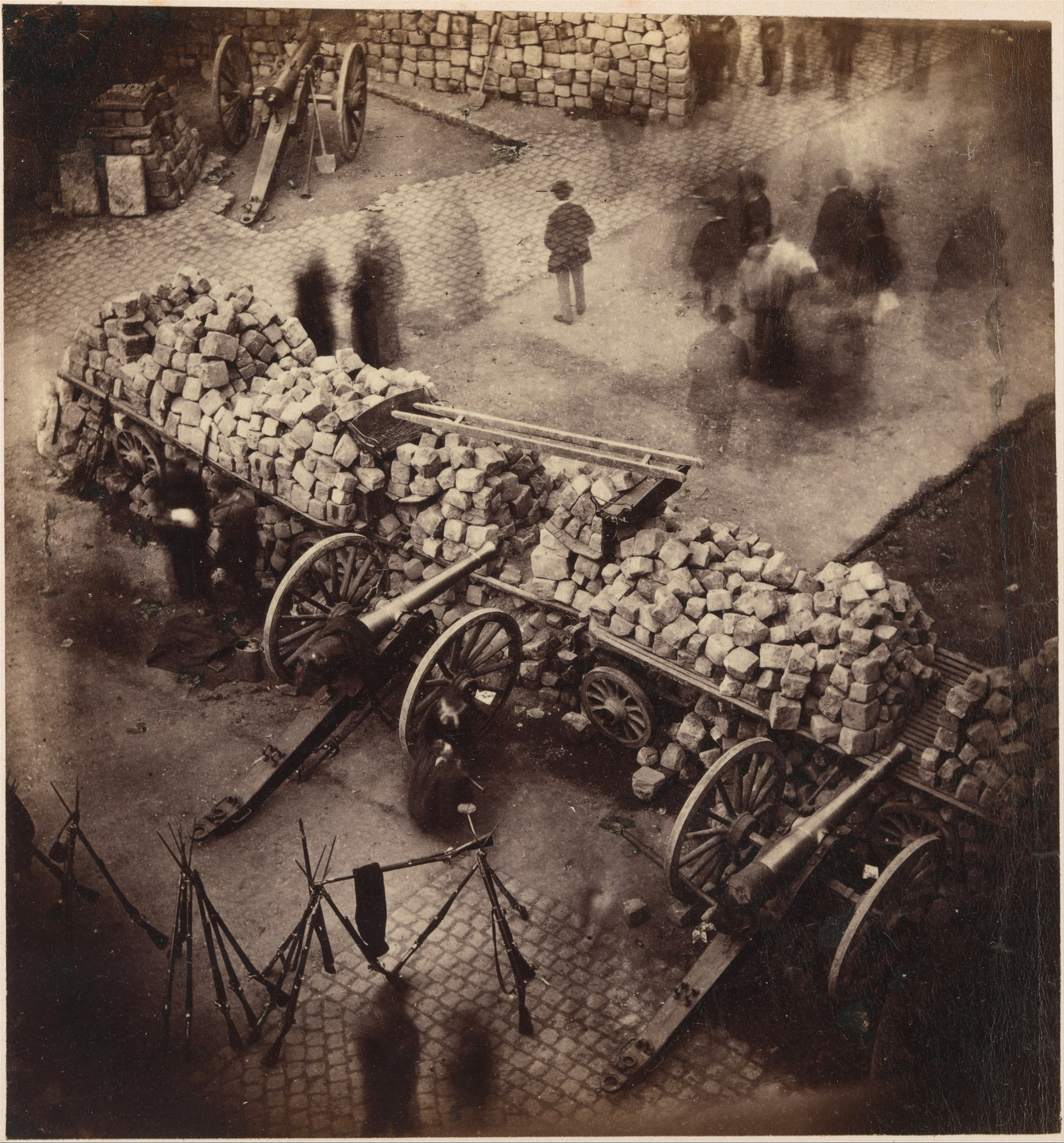 Une barricade lors de la Commune de Paris en 1871_4A episode artwork
